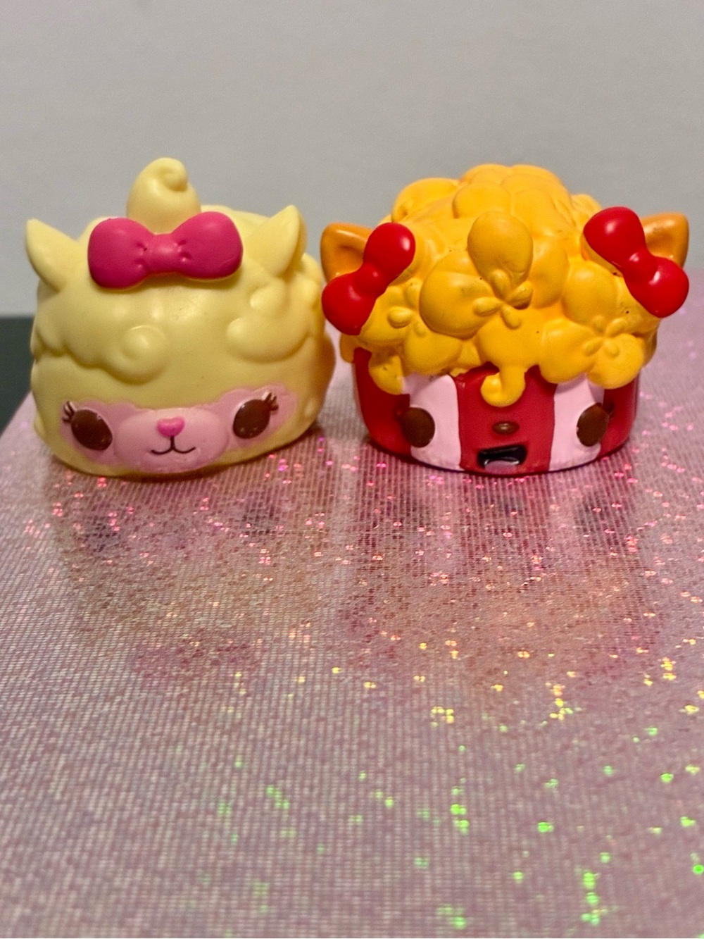 Cute Yellow & Pink num noms Duo